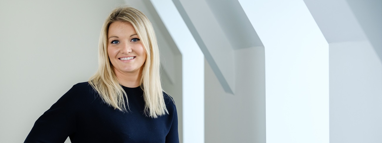 Nicola Simmons, Associate, Mishcon Private