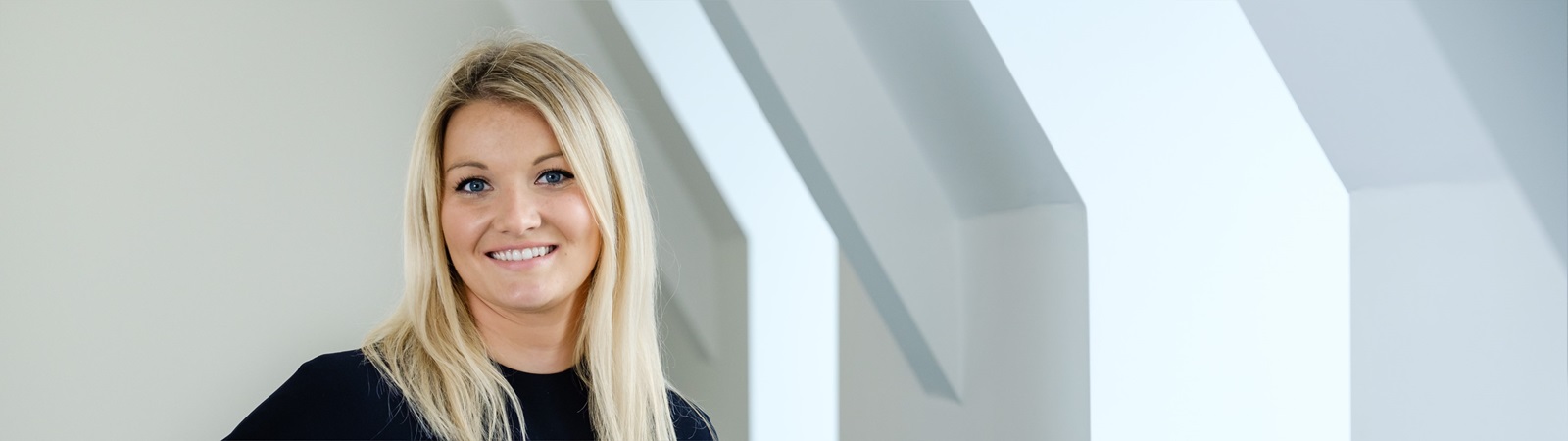 Nicola Simmons, Associate, Mishcon Private